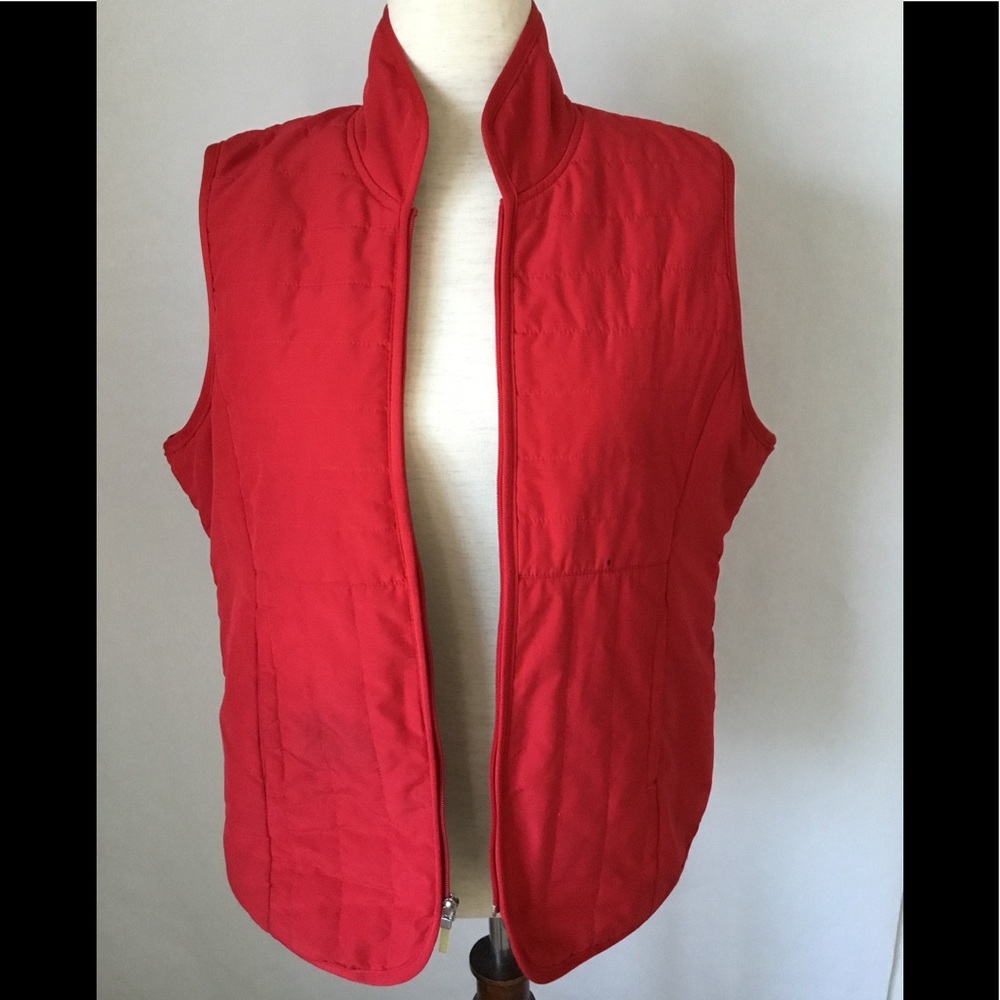Hanes Active Style Red Vest M